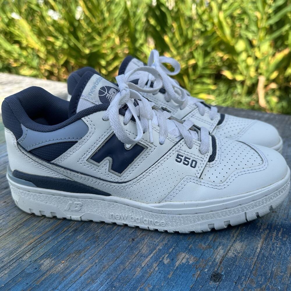 New Balance 550 White Vintage Indigo Men’s 7 Sneakers - Women’s 8.5 - BP
